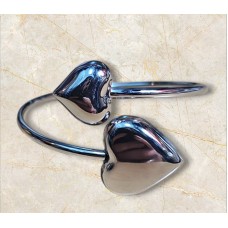 Стоманена гривна със сърца 