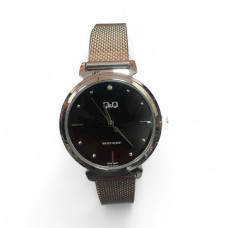 Сребърен дамски часовник Q&Q - 5402