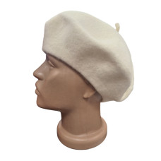 Бежова дамска барета - 8312