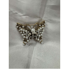 Елегантна брошка с фин акцент с впечатляващ блясък-9311