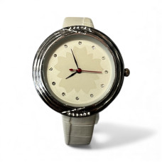 Дамски часовник с изчистен дизайн - 5411